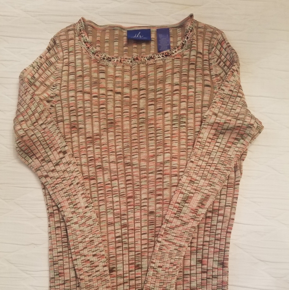 Jh.collectables ribbed top - Picture 7 of 7